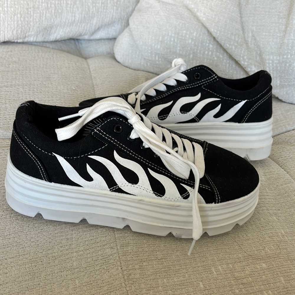 NastyGal Platform Black Tennis Shoes with Flames